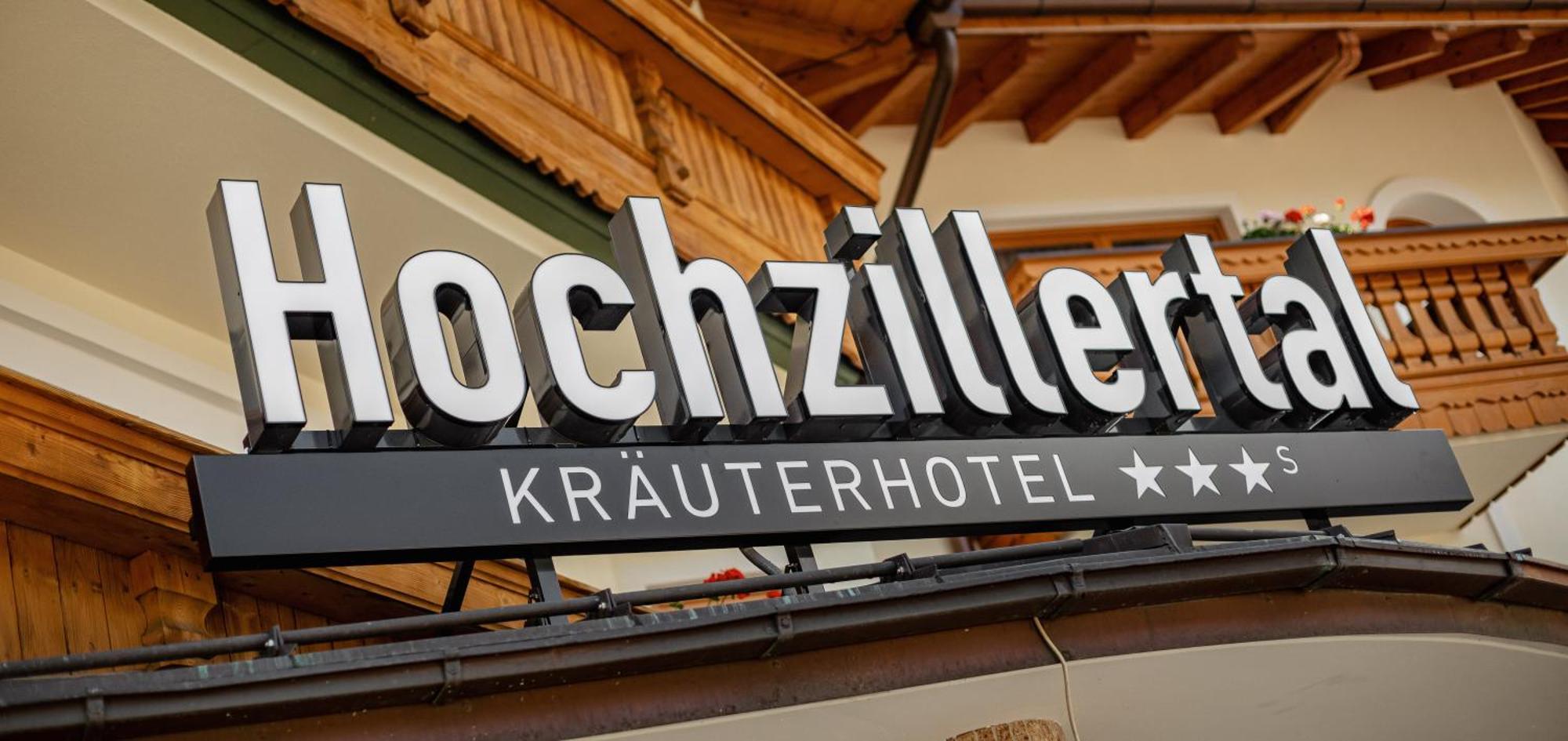 Krauterhotel Hochzillertal 3 Sterne Superior 卡顿巴赫 外观 照片